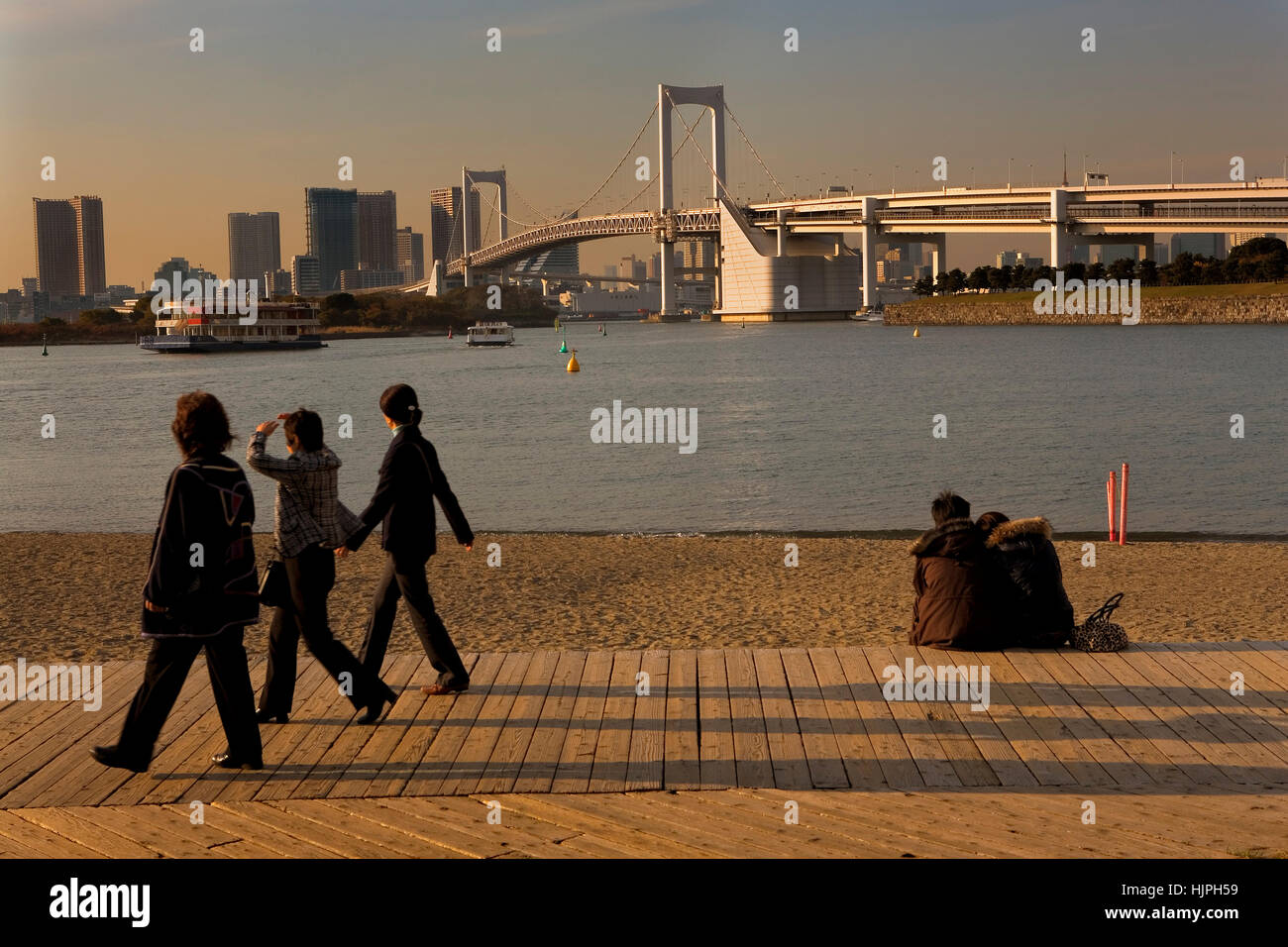 Artificial beach odaiba tokyo hires stock photography and images Alamy