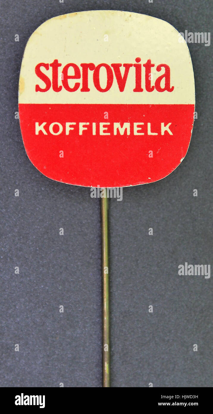 Sterovita Koffiemelk Speldje Stock Photo Alamy