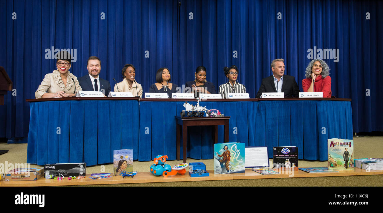 Knatokie Ford, senior policy advisor, White House Office of Science and Technology Policy moderates a panel discussion with, from left to right, director Theodore Melfi; author Margot Lee Shetterly; actress and singer Taraji P. Henson; actress Octavia Spencer; musical recording artist, actress, and model Janelle Monáe; actor, film director, and producer Kevin Costner; and producer Mimi Valdés, after a screening of the film “Hidden Figures” at the White House, Thursday, Dec. 15, 2016 in Washington. The film is based on the book of the same title, by Margot Lee Shetterly, and chronicles the live Stock Photo
