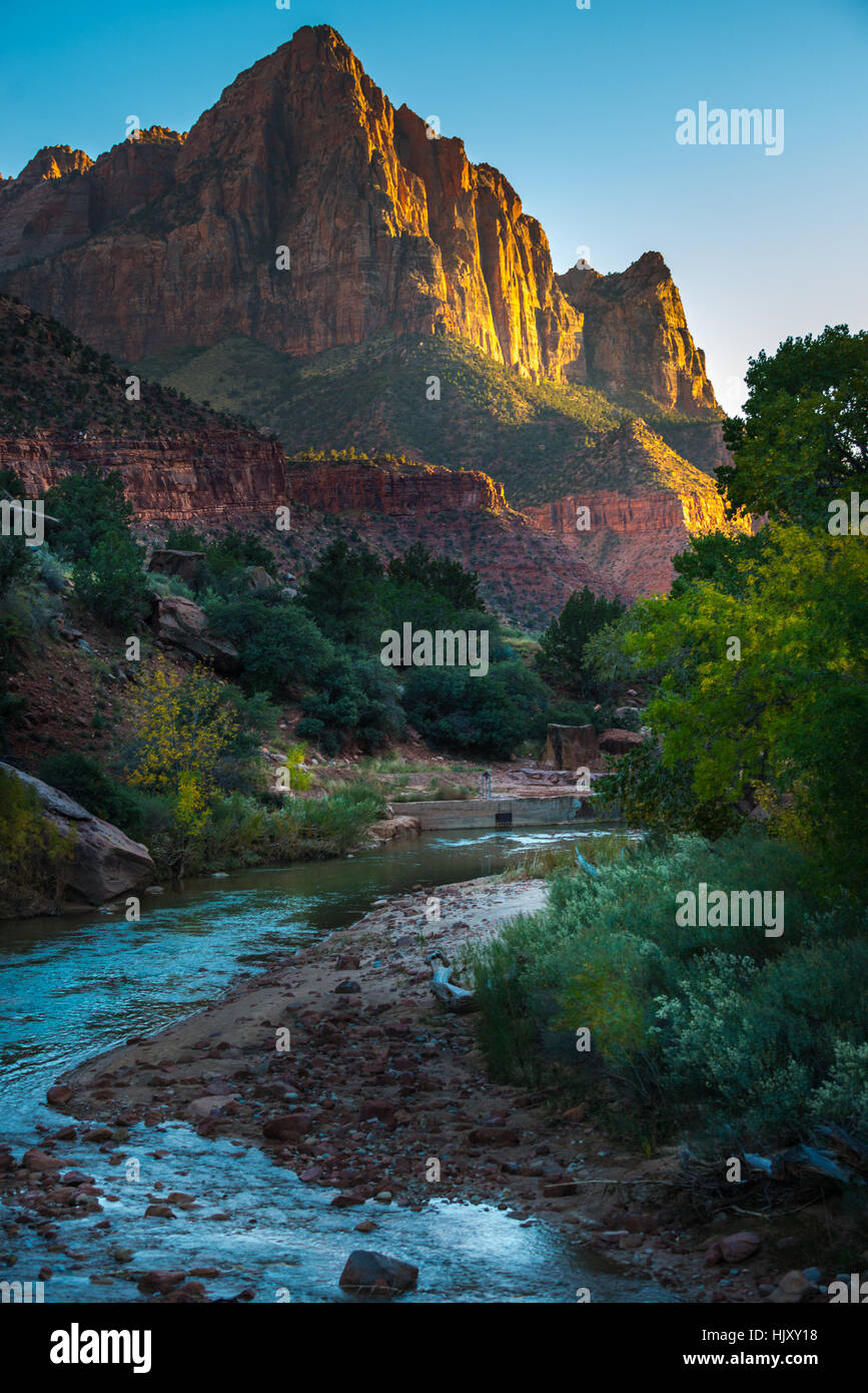 Zions national park hi-res stock photography and images - Alamy