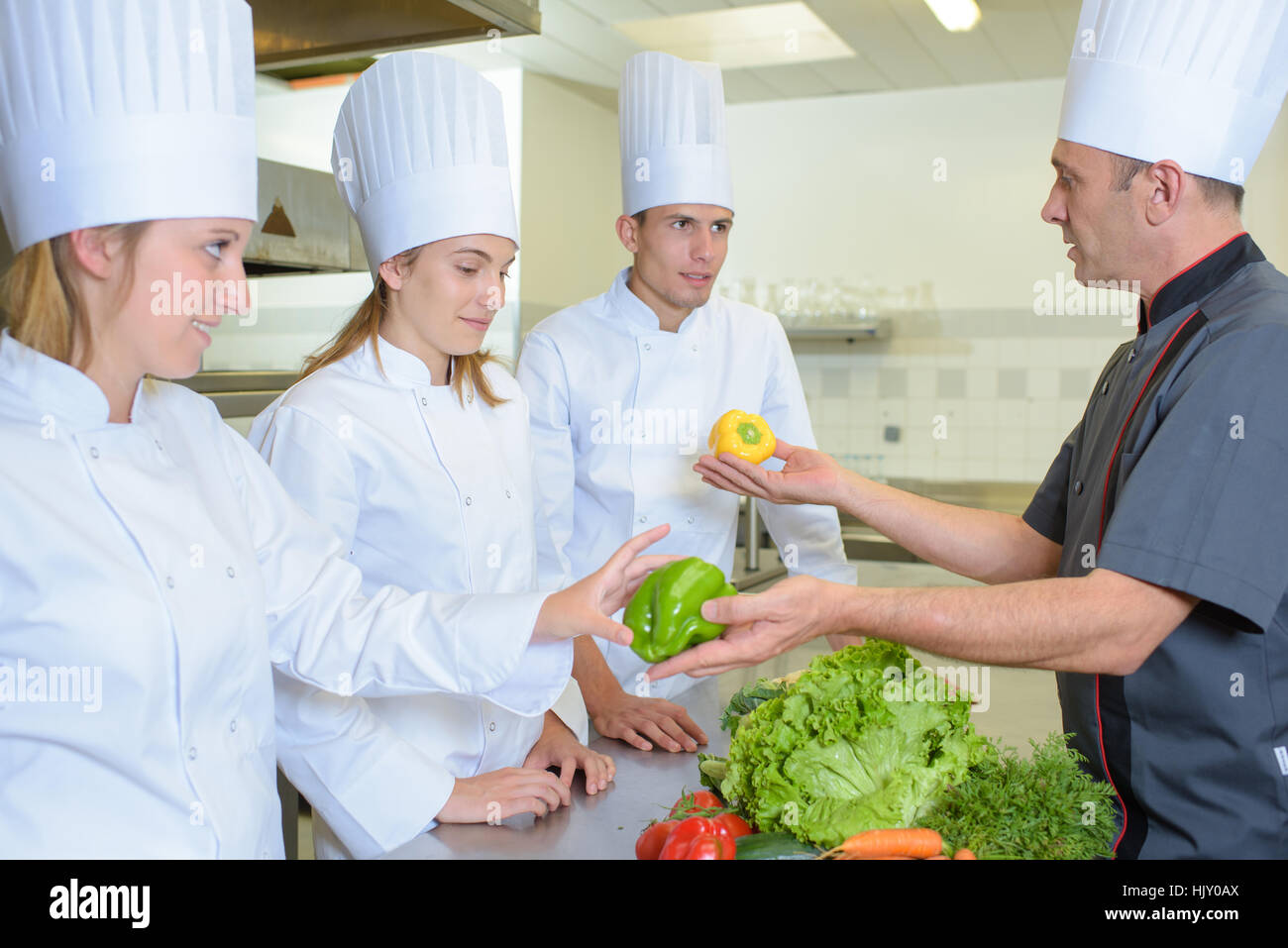 Cooking lesson hi-res stock photography and images - Alamy