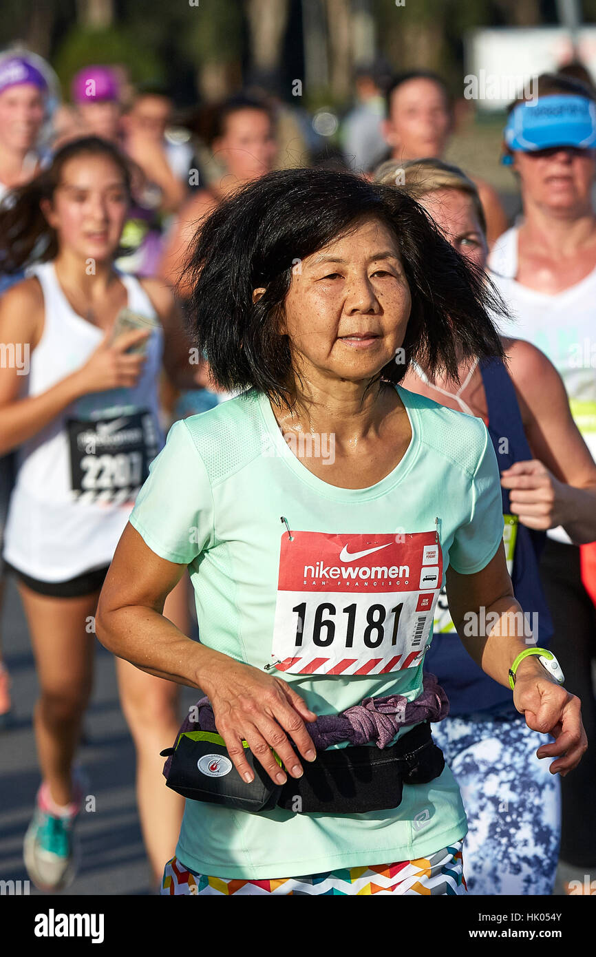 Mature Woman Running Marathon High Resolution Stock Photography and Images  - Alamy