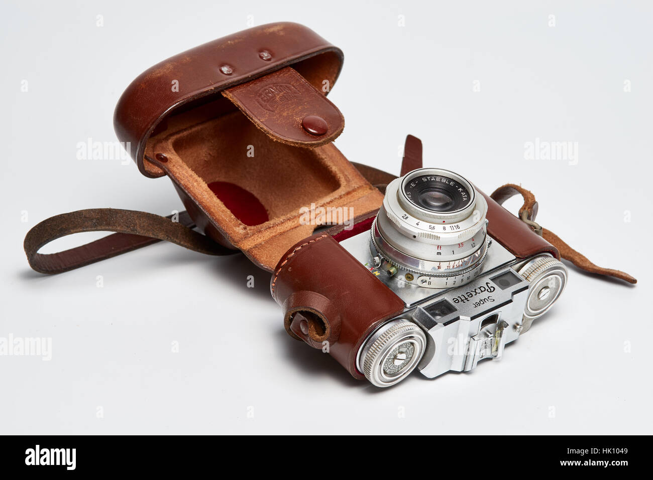 Braun Super Paxette I is a series of 35mm film rangefinder cameras made by Braun and introduced in 1953. Stock Photo