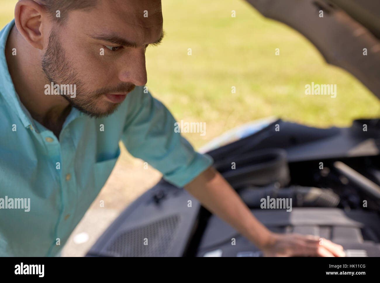 Car breakdown hood open man hires stock photography and images Alamy