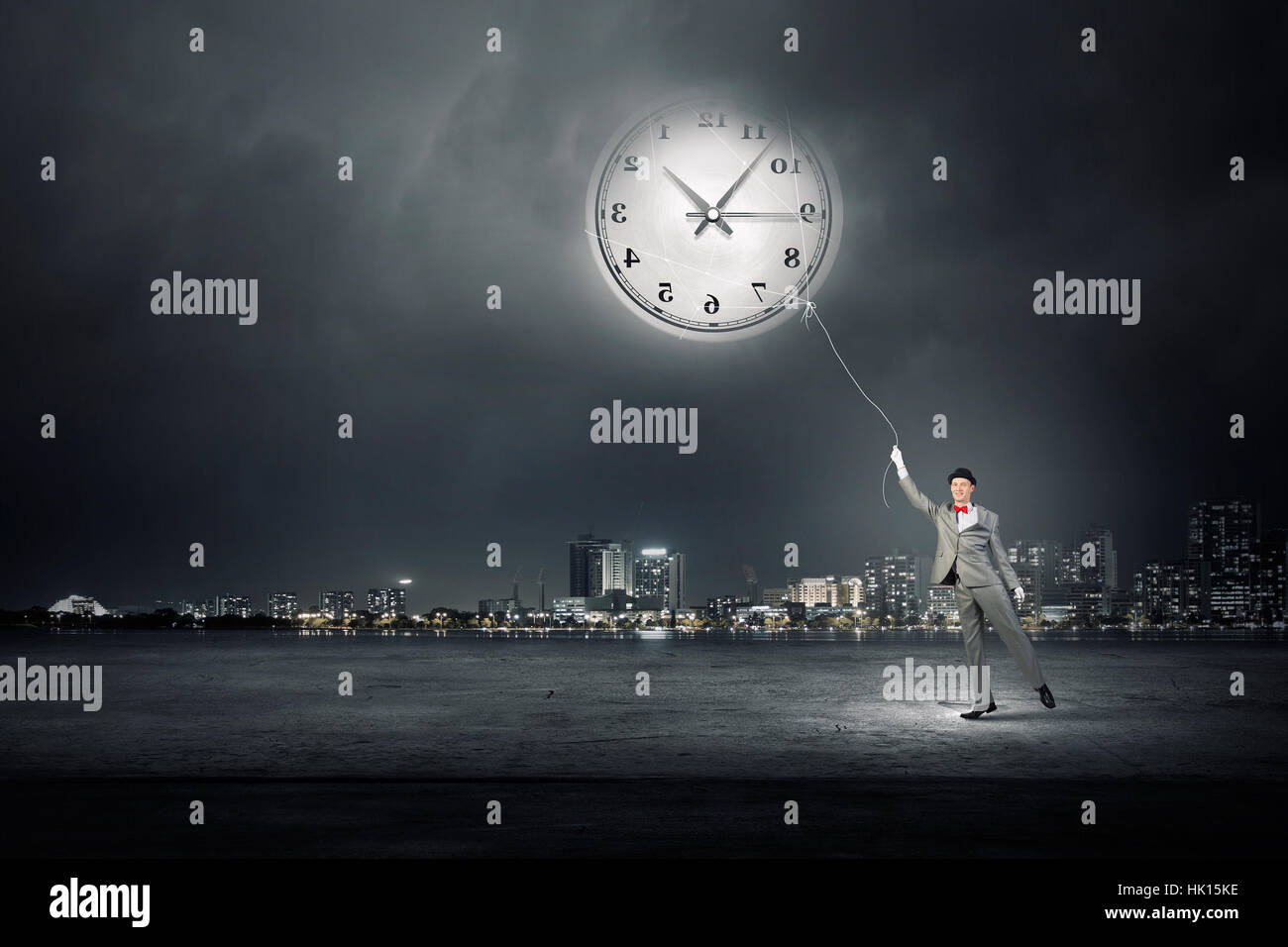 Turn back clock hi-res stock photography and images - Alamy