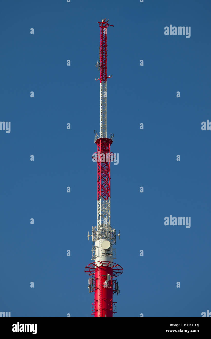 Mobile phone mast detail hires stock photography and images Alamy