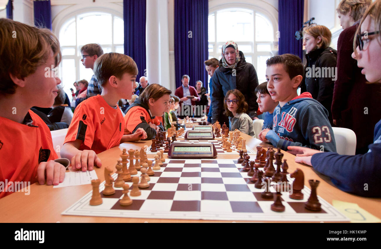 World Chess Champion Magnus Carlsen plays against GM Anish Giri on the last  day of Tata Steel Chess India 2019. (Photo by Saikat Paul/Pacific  Press/Sipa USA Stock Photo - Alamy