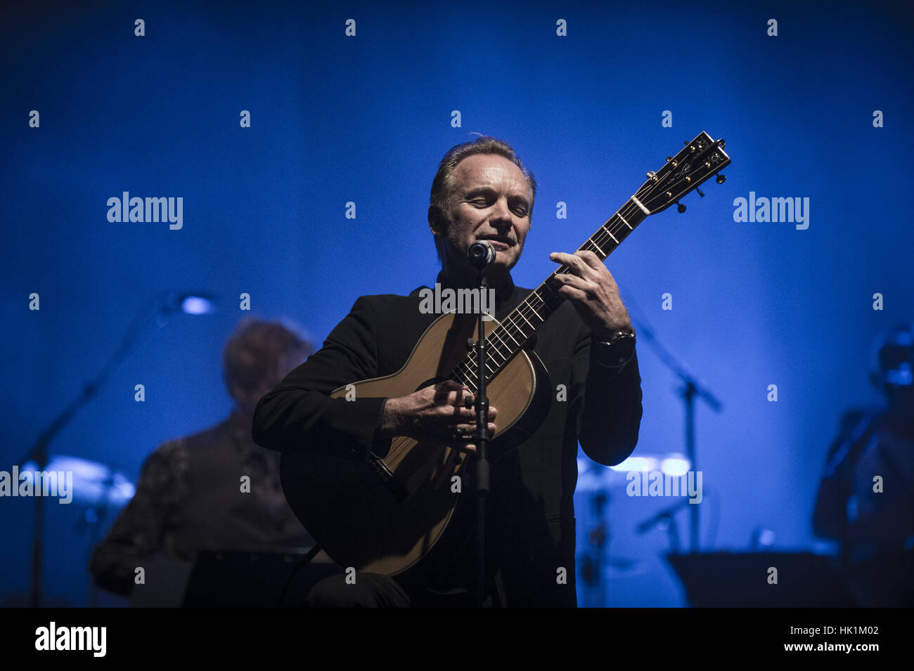Los Angeles, USA. 24th Jan, 2017. Celebrating Bowie Tour live at the Wiltern Theatre featuring friends and former bandmates of David Bowie including Mike Garson, Earl Slick, Adrian Belew, Mark Plati, Gail Ann Dorsey, Sterling Campbell, Holly Palmer and Carmine Rojas. Credit: ZUMA Press, Inc./Alamy Live News Stock Photo