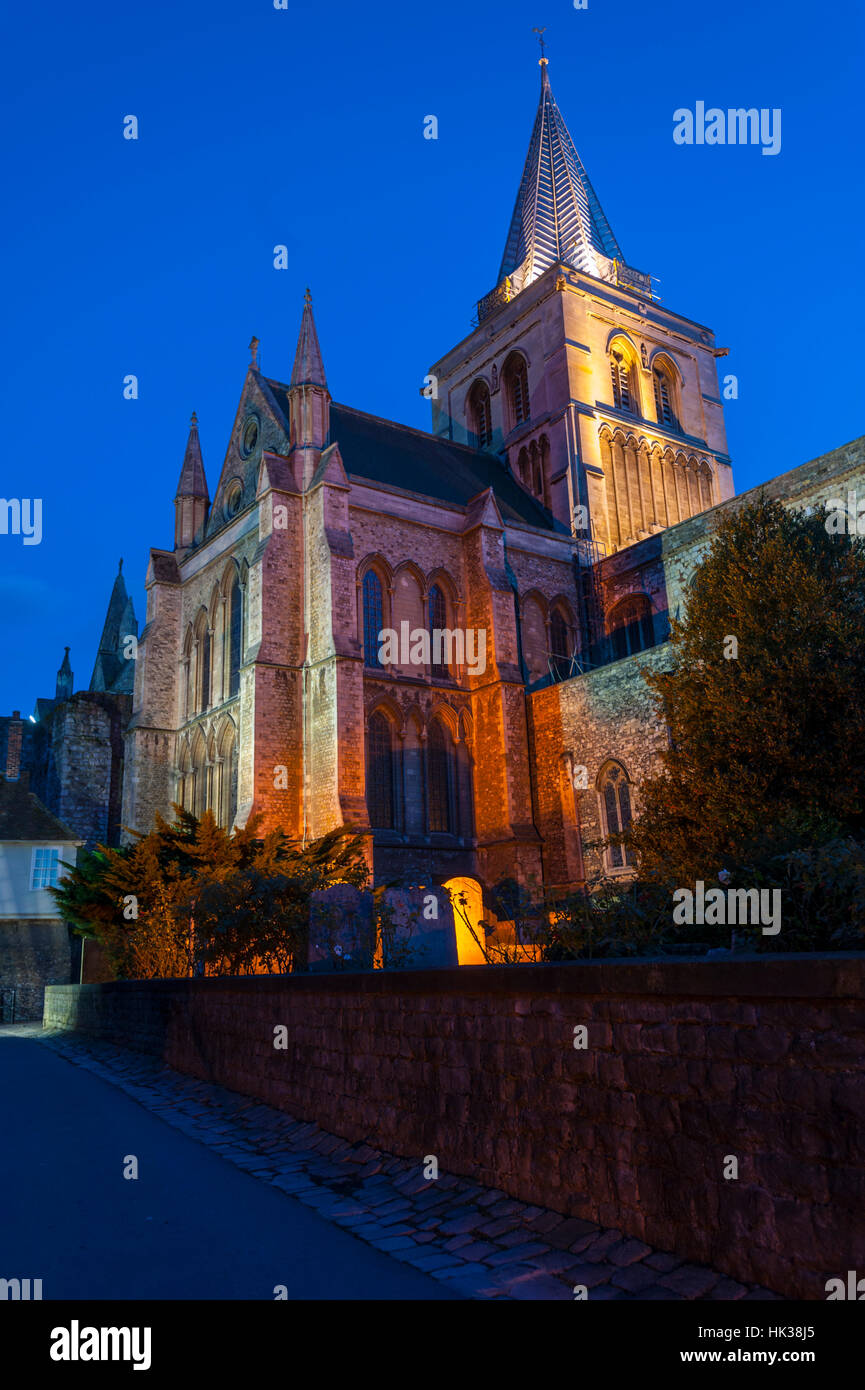 Rochester Cathedral At Night Stock Photo Alamy