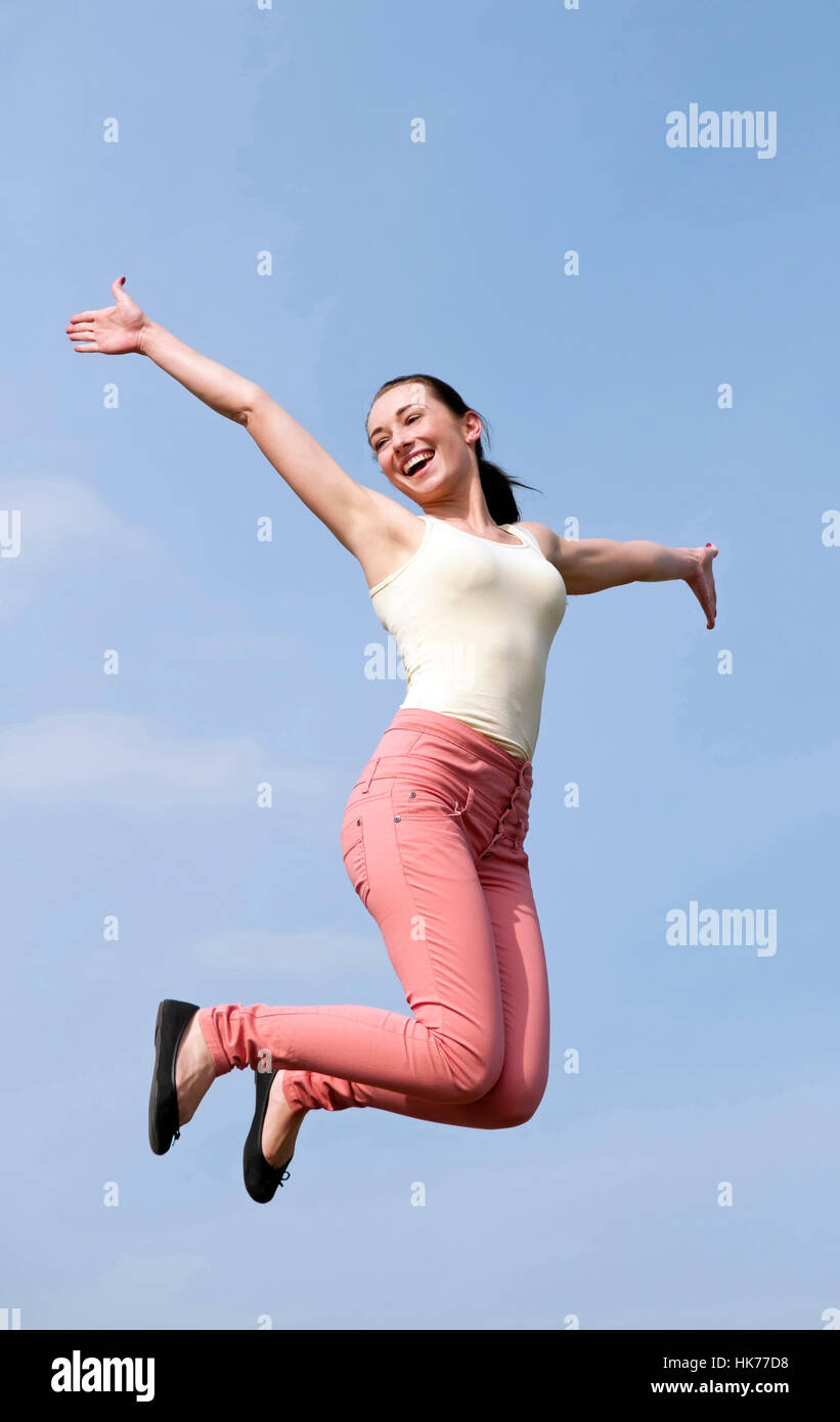 woman, spring, bouncing, bounces, hop, skipping, frisks, jumping, jump