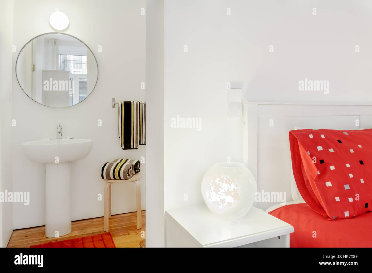 Bedroom Sink High Resolution Stock Photography And Images Alamy Bedroom Sink High Resolution Stock Photography And Images Alamy