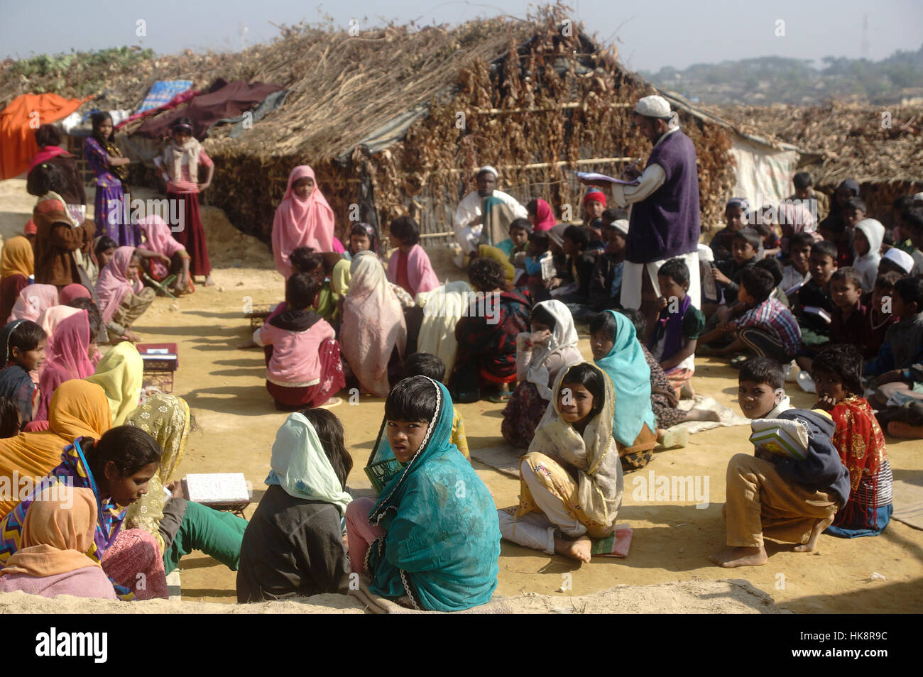 Cox'S Bazaar, Bangladesh. 23rd Jan, 2017. Rohingya children attend a ...