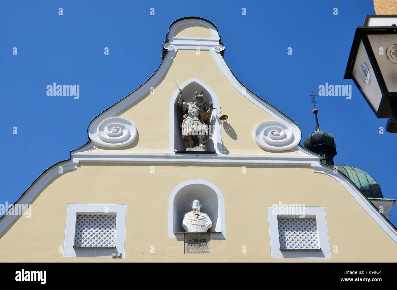 sculpture, town hall, facade, sword, arm, weapon, allgu, scales, house