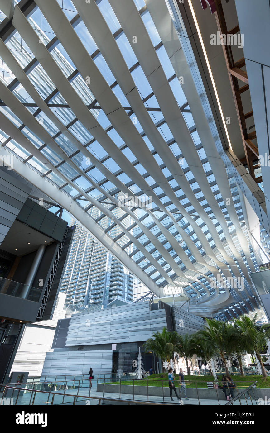 CLIMATE RIBBON ROOF BRICKELL CITY CENTER SHOPPING MALL (©ARQUITECTONICA ...