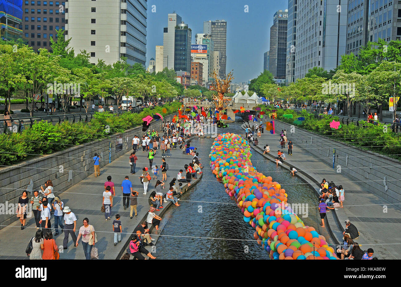 Cheonggyecheon river Seoul South Korea Stock Photo Alamy