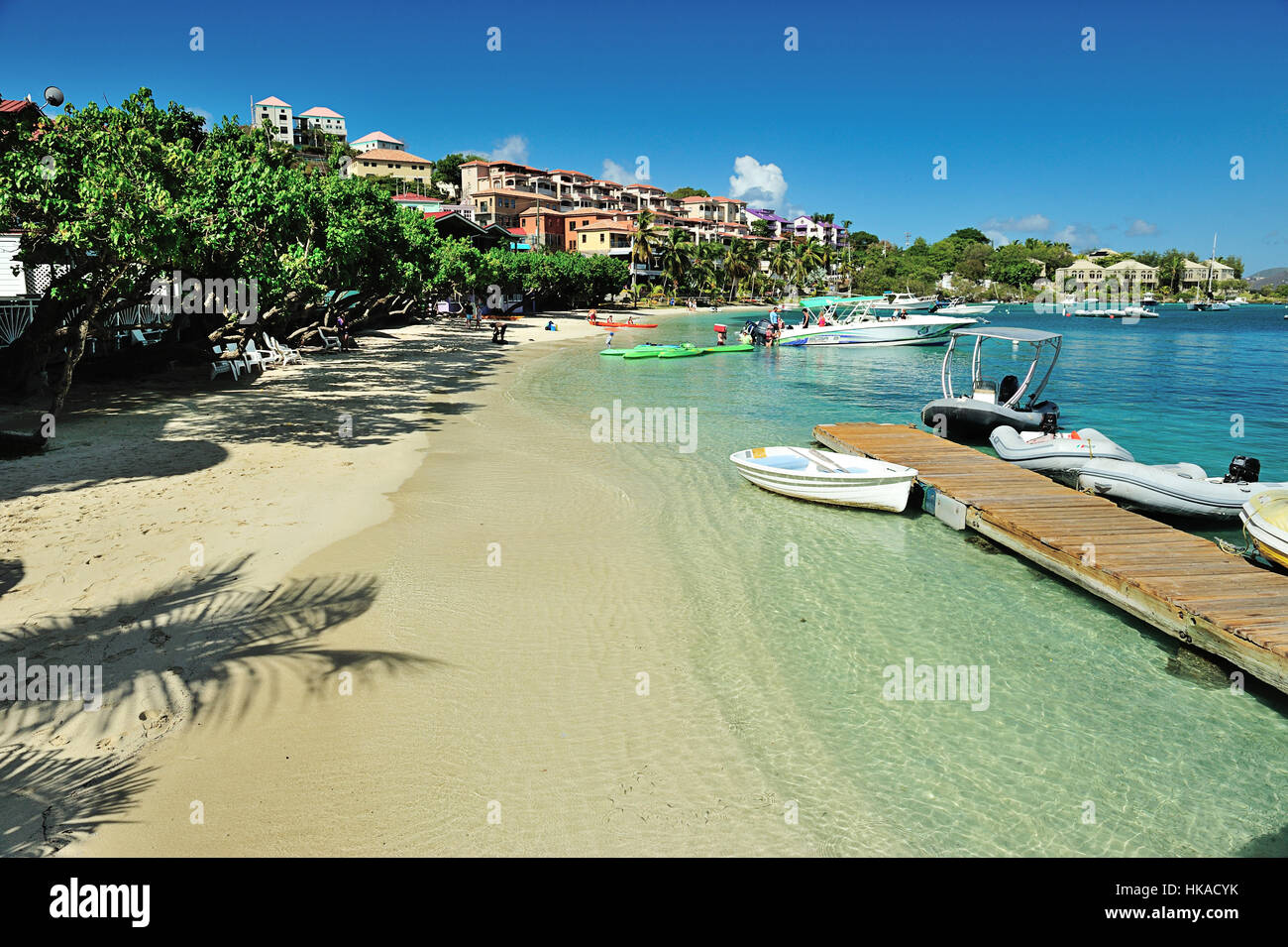 Hotels beach caribbean sea hi res stock photography and images Alamy