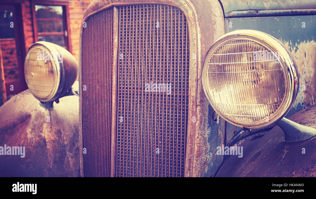Antique car headlamp hi res stock photography and images Alamy