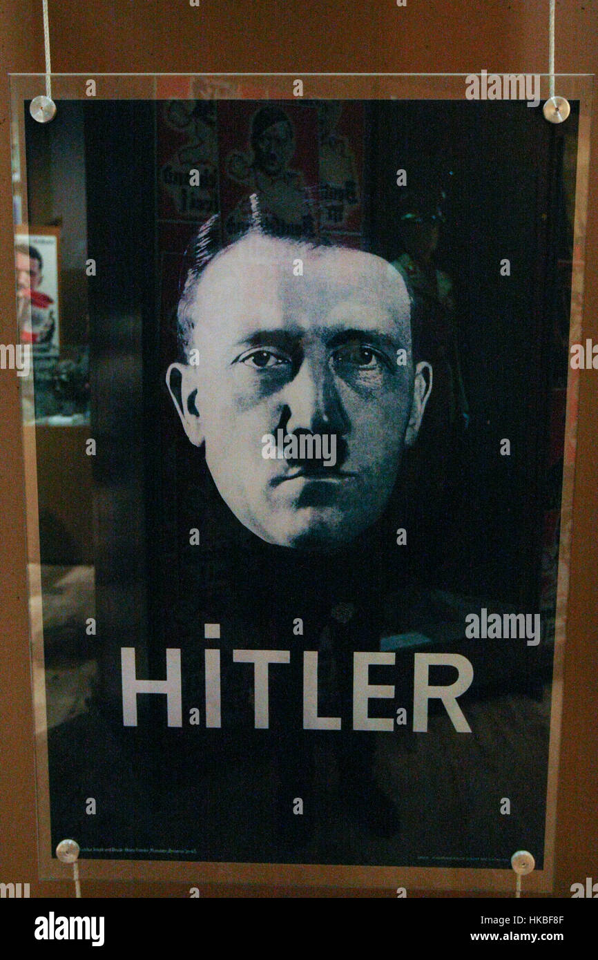 Gdansk, Poland. 28th Jan, 2017. Propaganda poster with Hitler portrait at the exhibition dedicated to the Adolf Hitler is seen on 28 January 2017  in Gdansk, Poland . Museum shows the wartime experiences of Poland and the other countries of East-Central Europe.is seen on 28 January 2017  in Gdansk, Poland . Museum shows the wartime experiences of Poland and the other countries of East-Central Europe. Credit: Michal Fludra/Alamy Live News Stock Photo