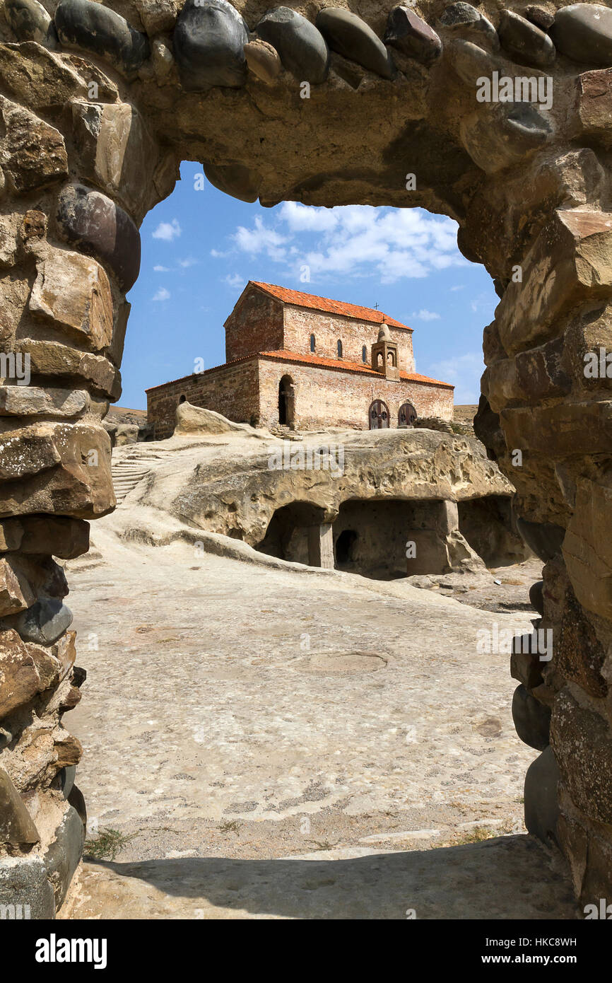 Ancient cave city of Uplistsikhe in Stock Photo Alamy