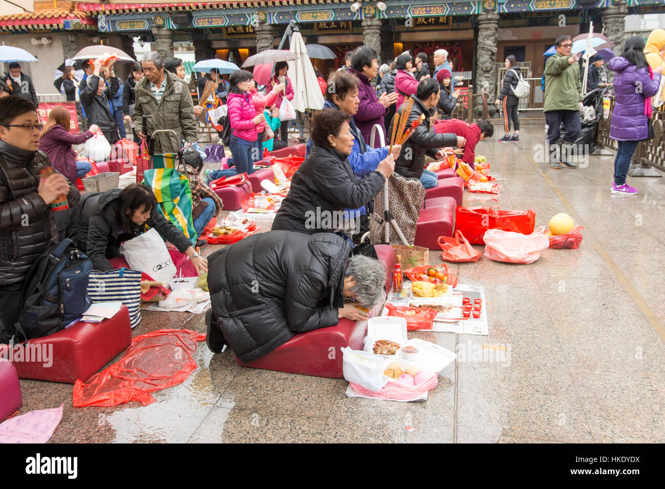 sik sik yuen wong tai sin temple hong kong