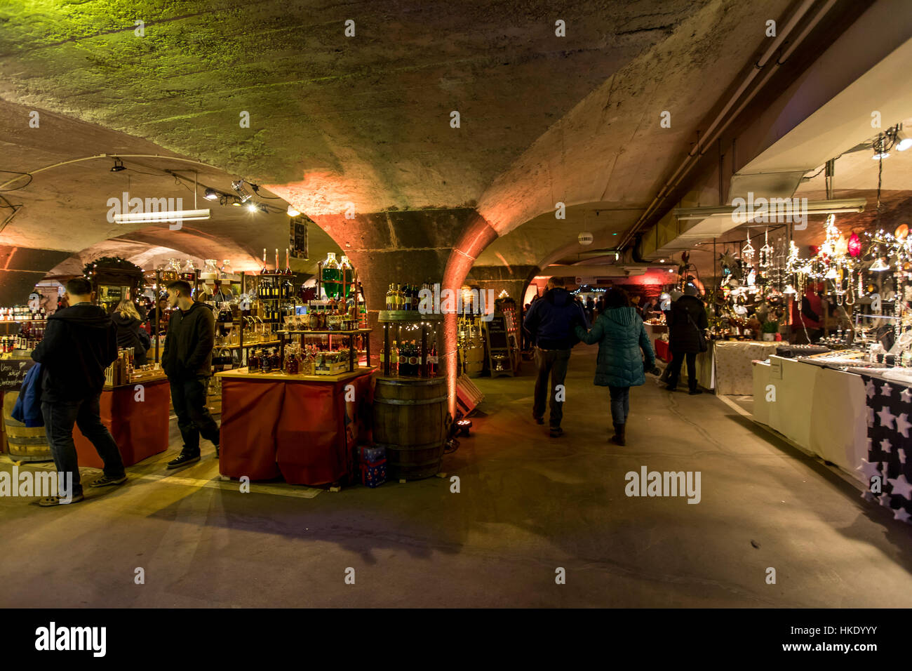 Underground Christmas market, Christmas market in old wine vault in