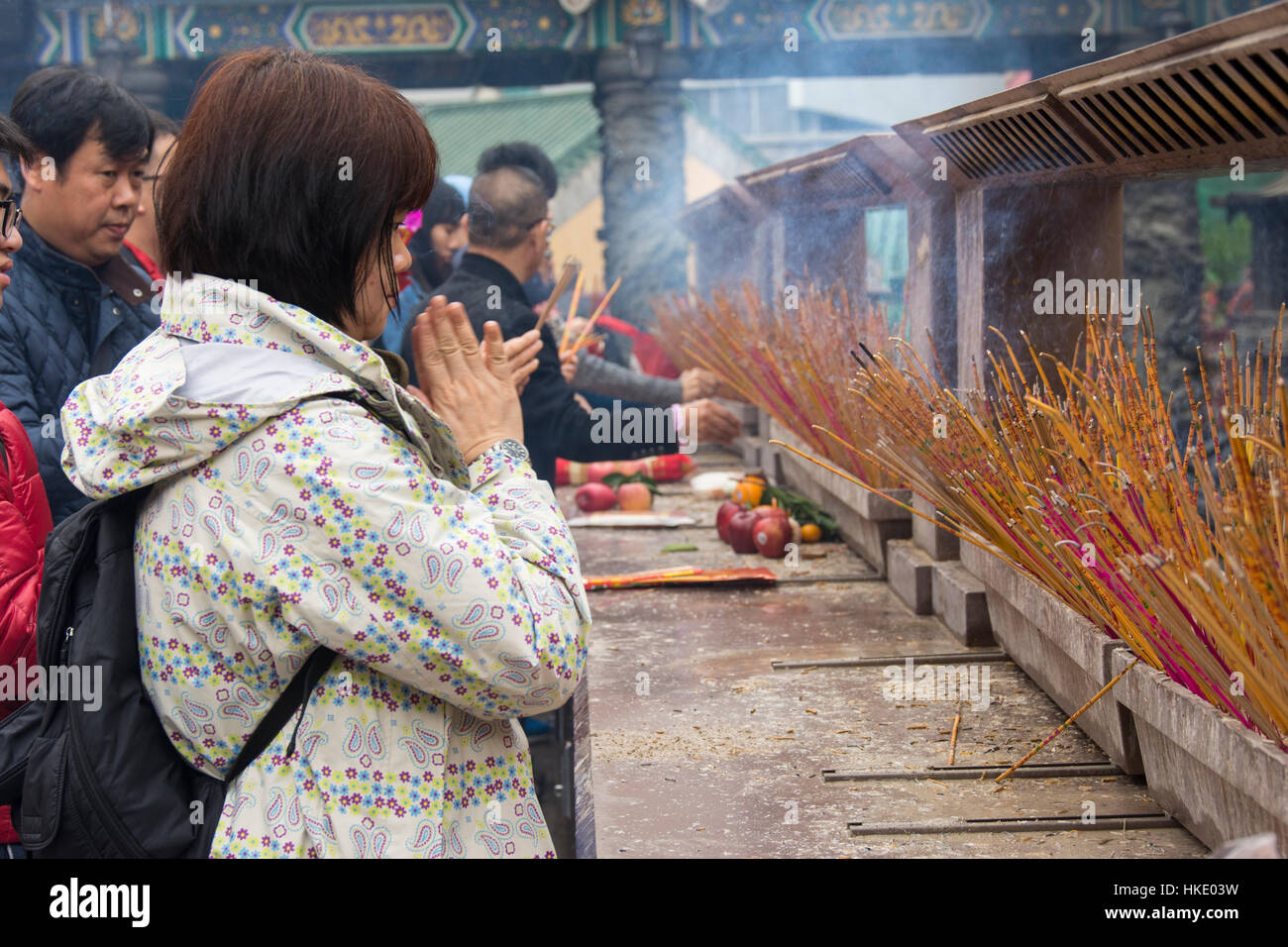 Prayer incense hires stock photography and images Alamy