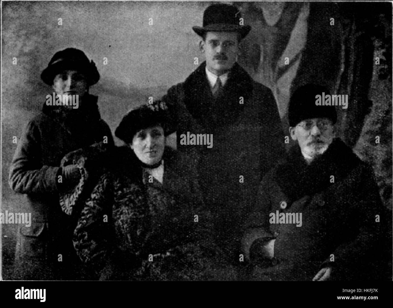 Esperanto creator hi-res stock photography and images - Alamy