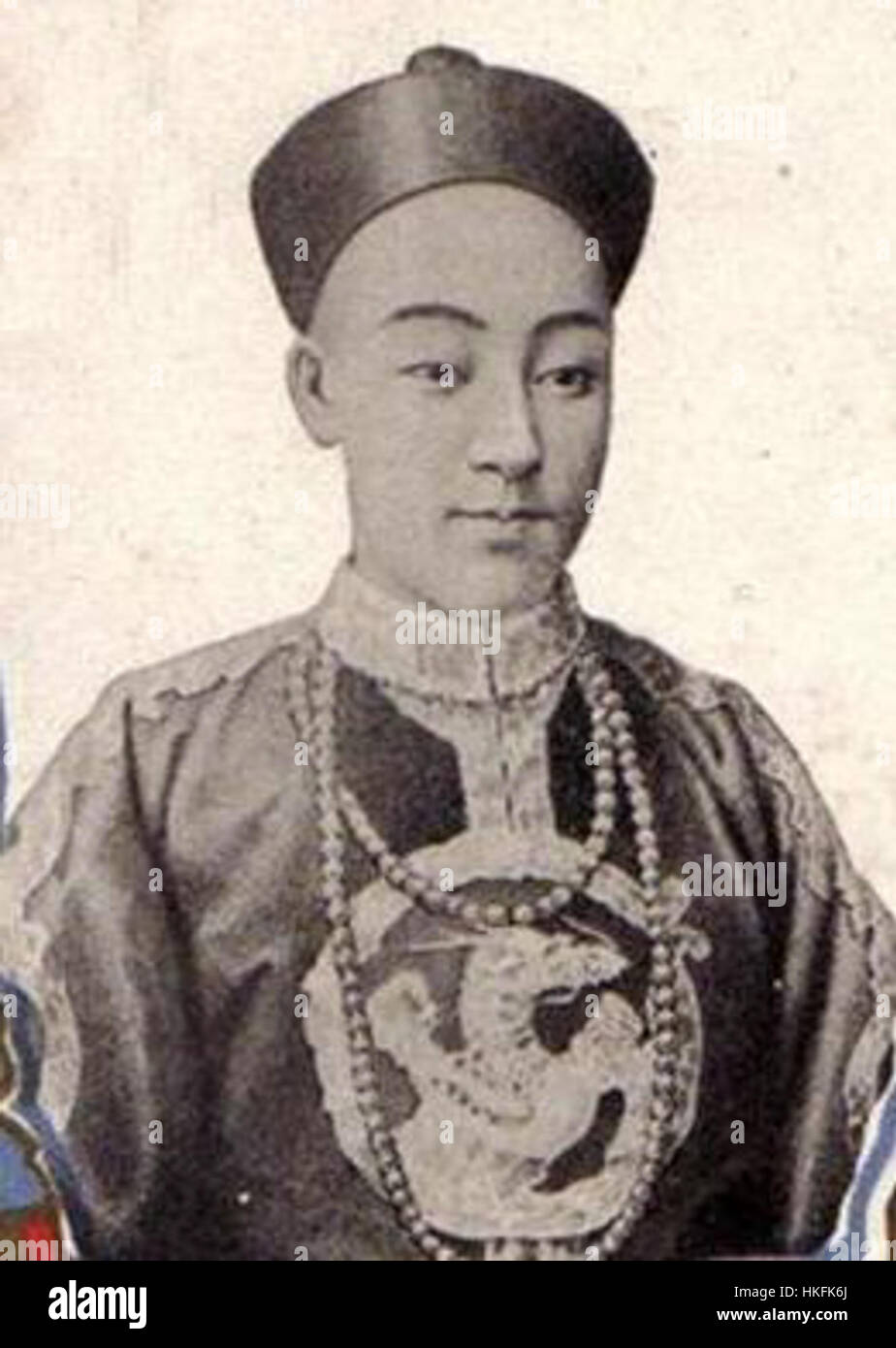 China emperor painting hi-res stock photography and images - Alamy