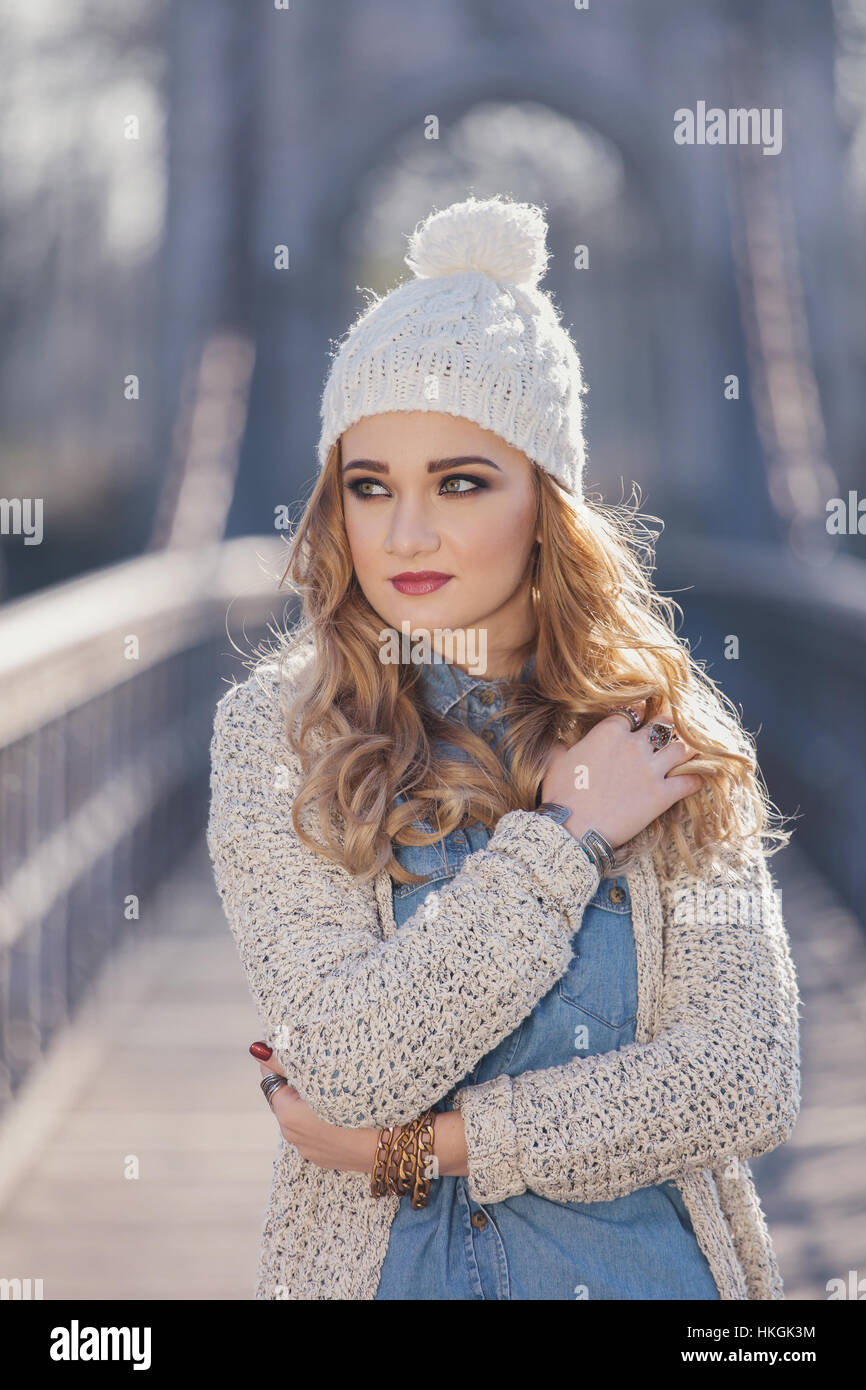 Winter portrait of a beautiful young woman Stock Photo - Alamy