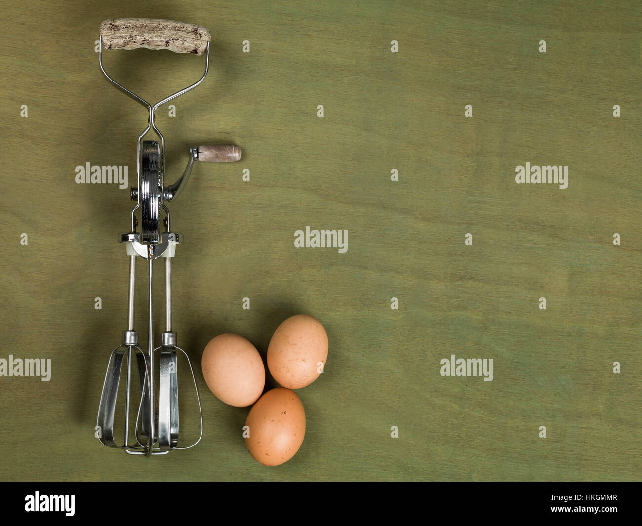 Hand egg beater hires stock photography and images Alamy