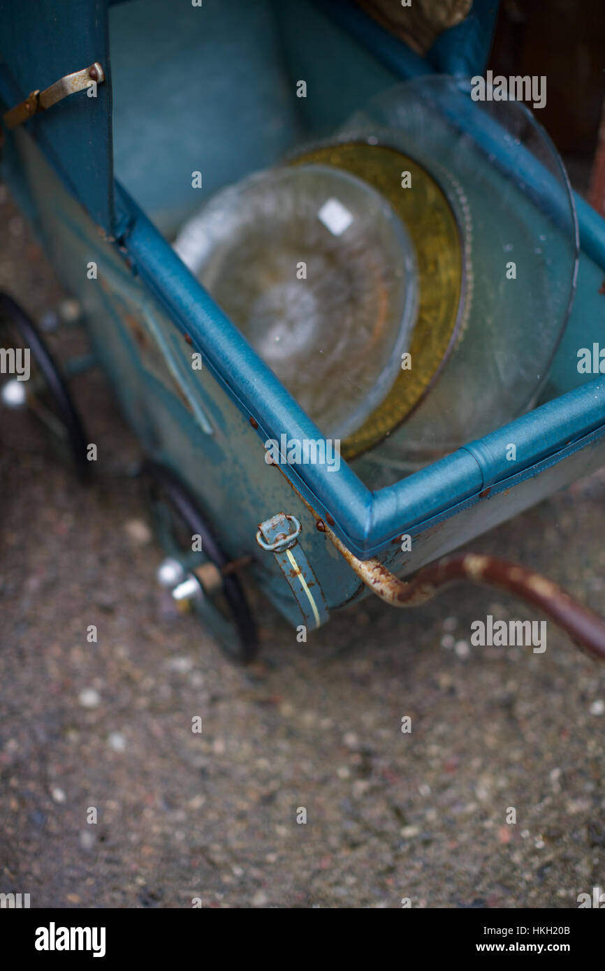 second hand stroller