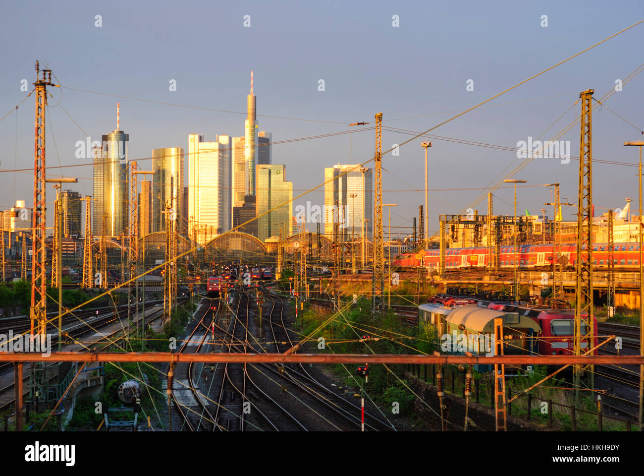Frankfurt Am Main Hauptbahnhof Stock Photos & Frankfurt Am Main ...
