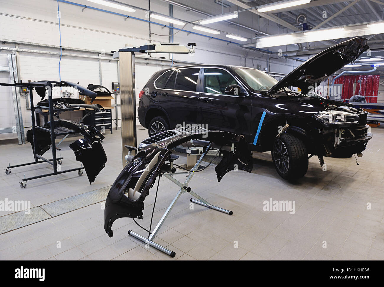 Black car paint hires stock photography and images Alamy