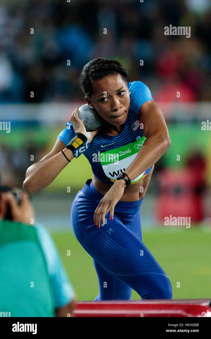 Rio de Janeiro, Brazil. 12 August 2016.  Athletics, Kendell Williams (USA) competing in the Women's Heptathlon shot put at the 2016 Olympic Summer Gam Stock Photo
