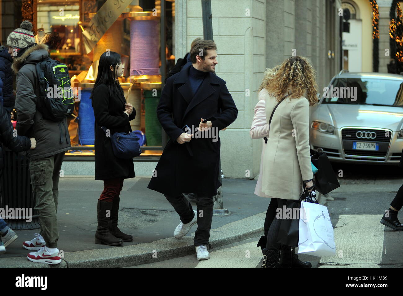 Michelle hunziker shopping in milan hi-res stock photography and images -  Page 2 - Alamy