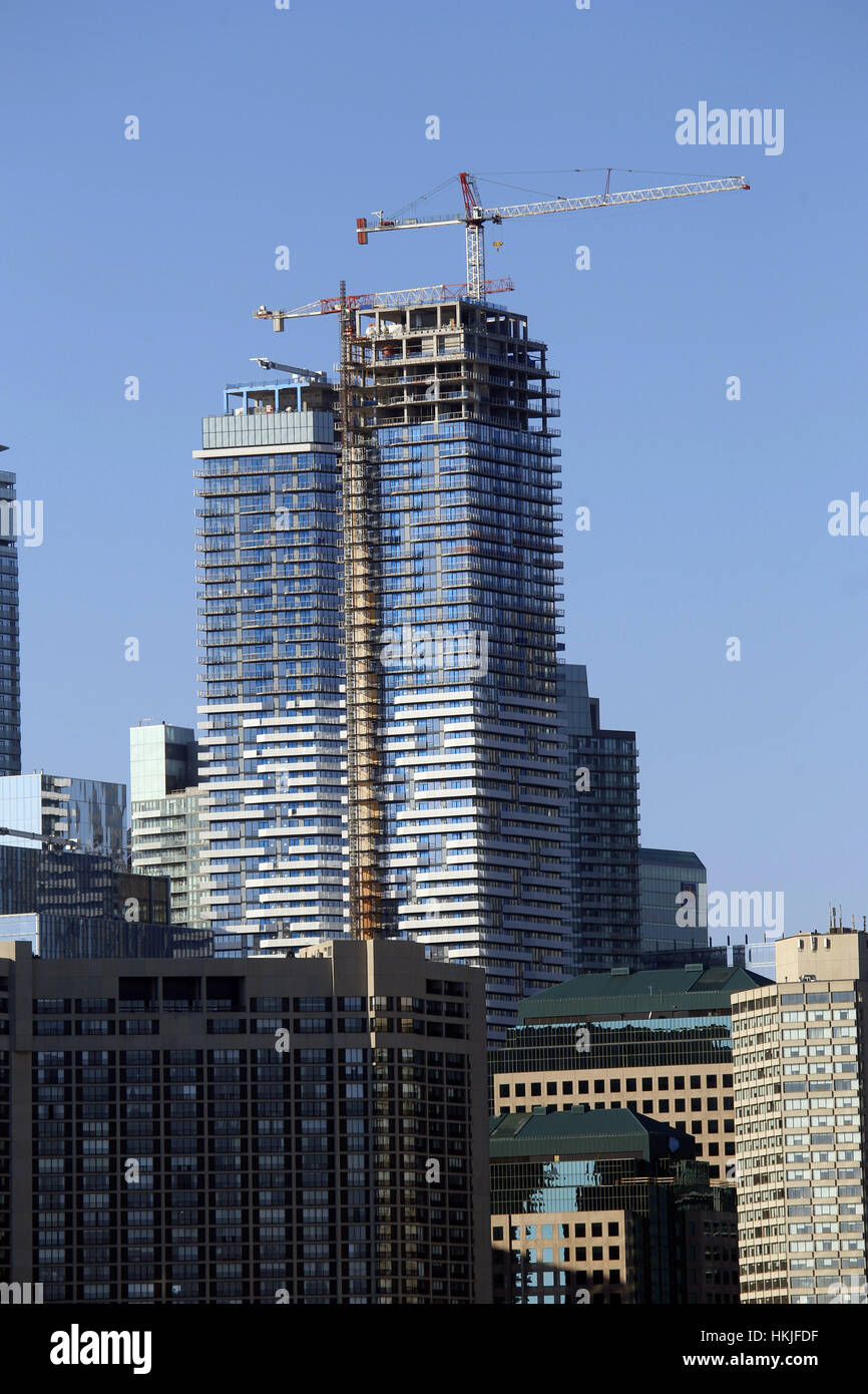 New Condominiums being build in downtown Toronto 2016 Stock Photo - Alamy