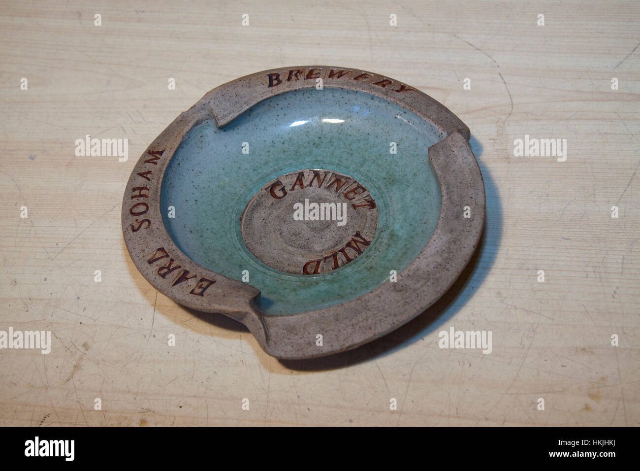 Unusually shaped Earl Soham Brewery ashtray Stock Photo Alamy