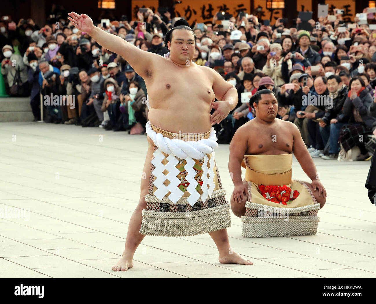 Tokyo, Japan. 27th Jan, 2017. Newly promoted Sumo grand champion ...