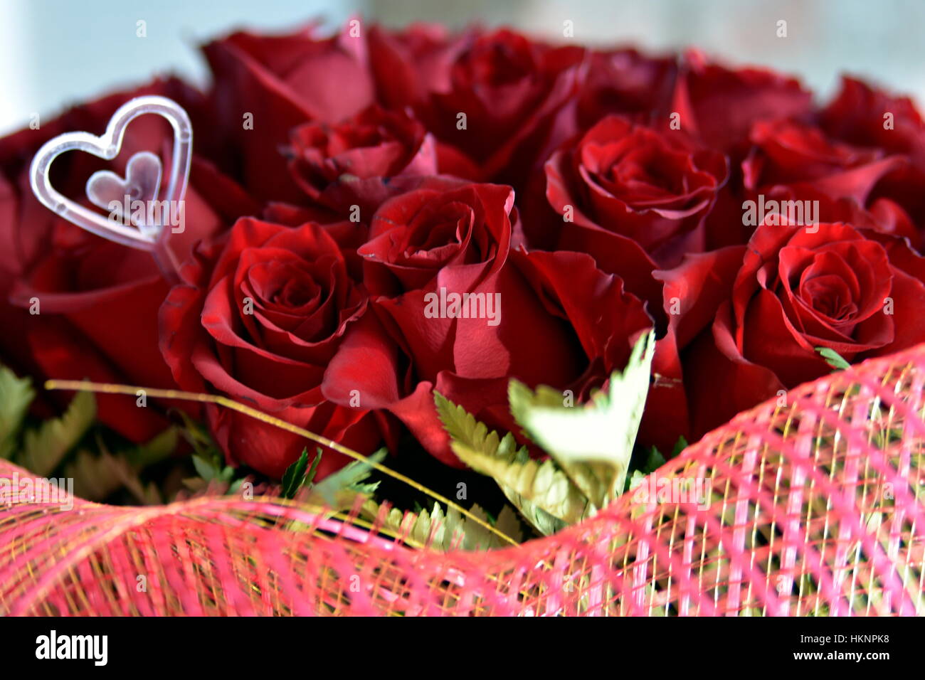 Flower bouquet fresh red roses hi-res stock photography and images - Alamy