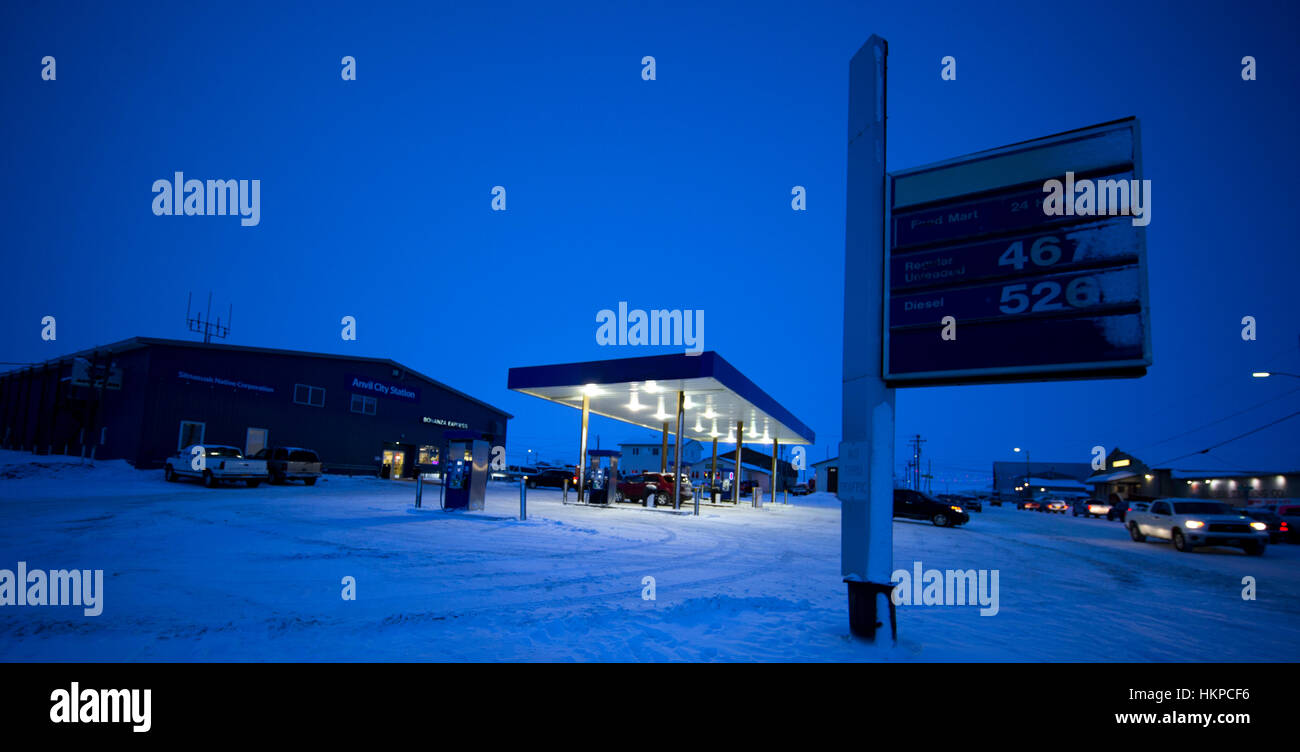 Petrol station at night snow hires stock photography and images Alamy