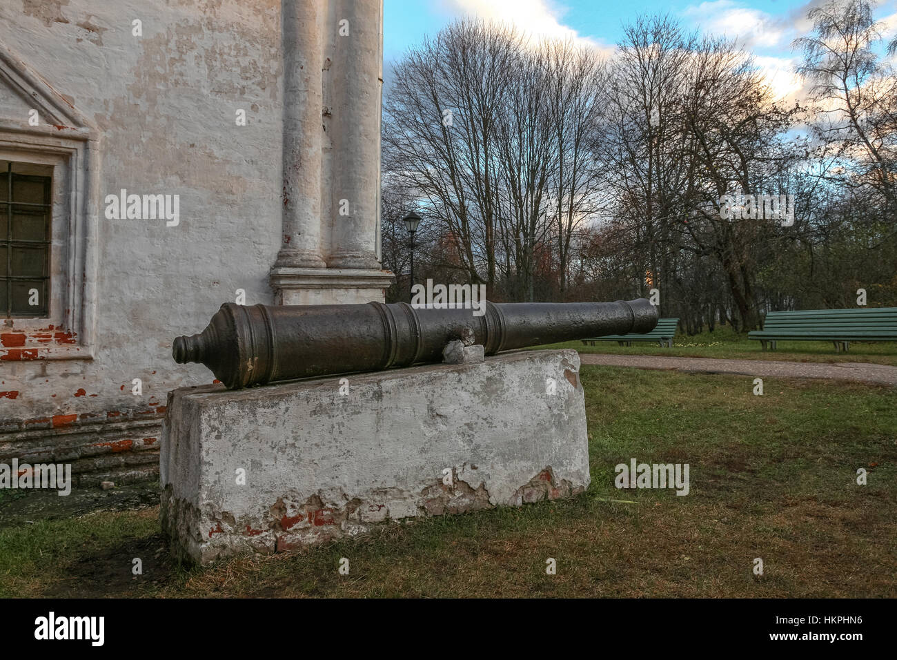 gun of the seventeenth century Stock Photo - Alamy