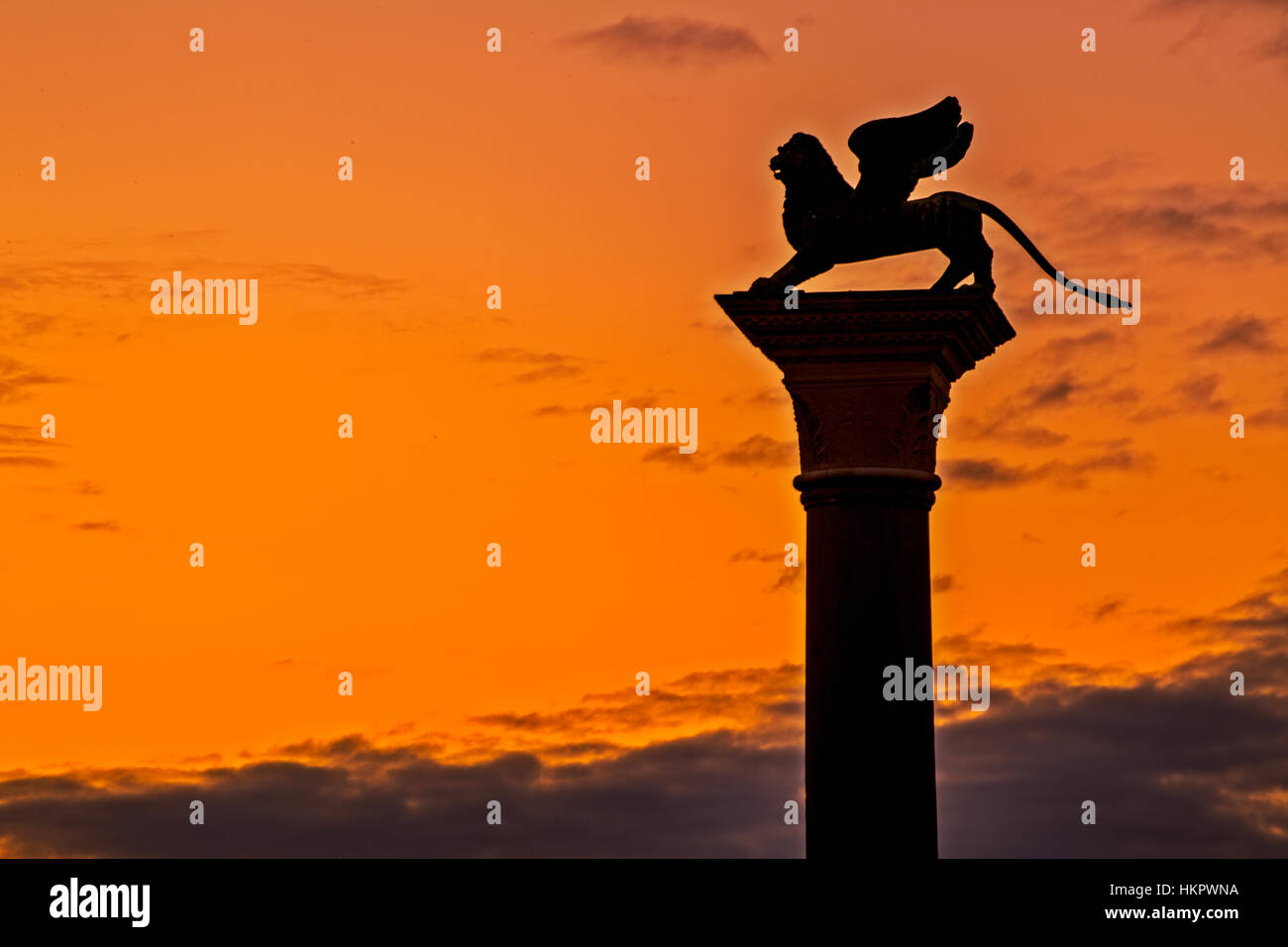 Colonna di san marco alato leone hires stock photography and images Alamy Colonna di san marco alato leone hires stock photography and images Alamy
