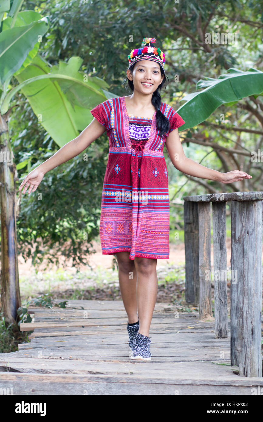 Karen top culture dress