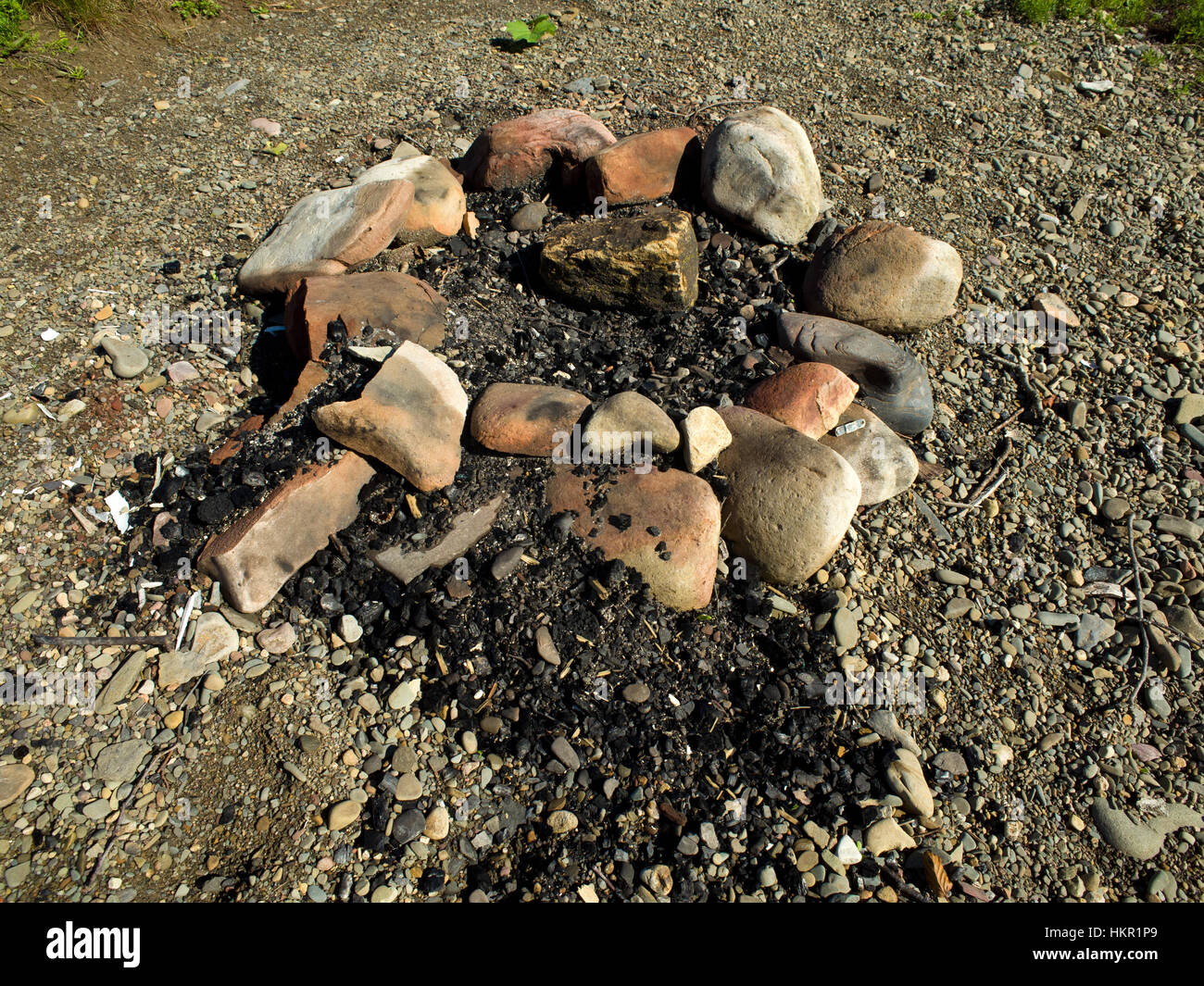 remains of an old camp fire Stock Photo - Alamy