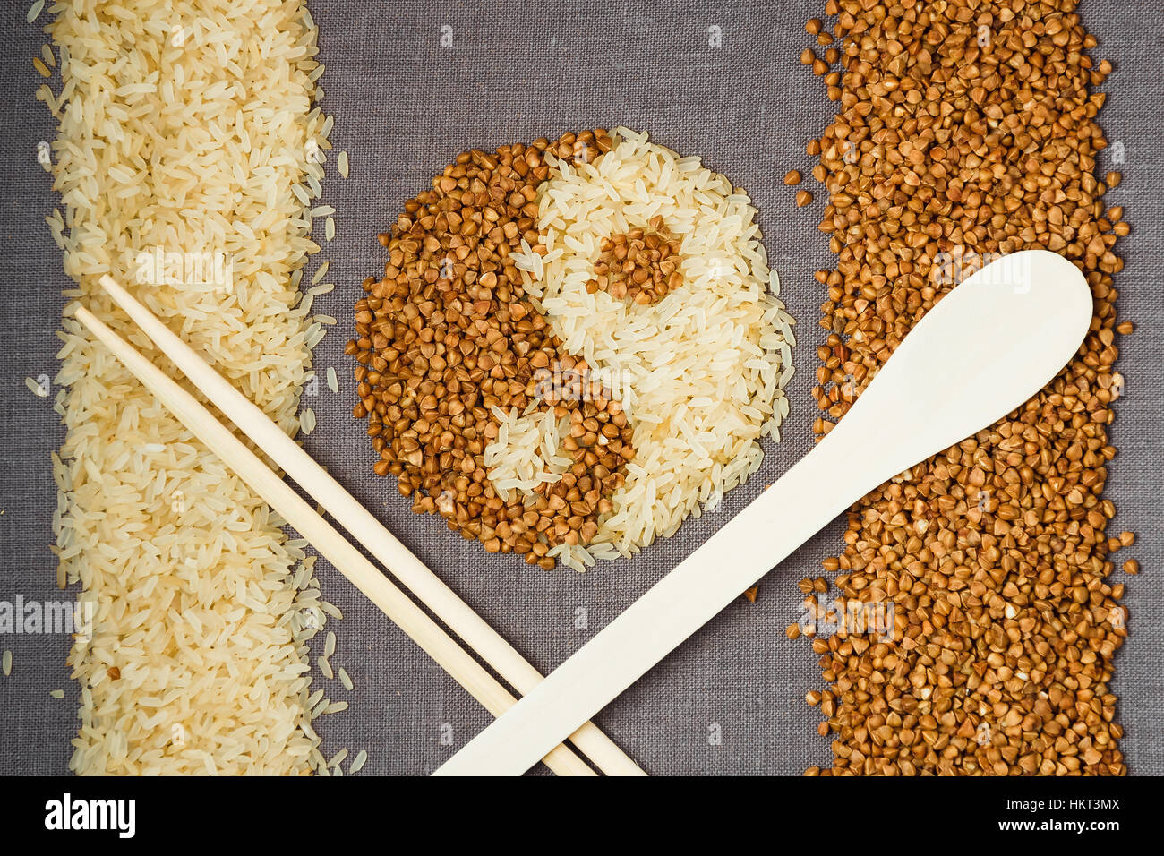 рис ядрица. гречневая крупа текстура. гречка россыпью. каша рис с гречкой. гречка или рис.