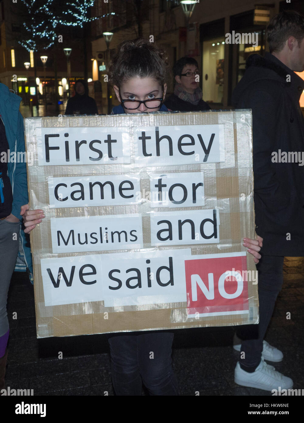 Exeter, UK. 30th Jan, 2017. Demonstration against Trump closure of US borders to Muslim-majority countries in Bedford, Exeter, UK Credit: Anthony Collins/Alamy Live News Stock Photo