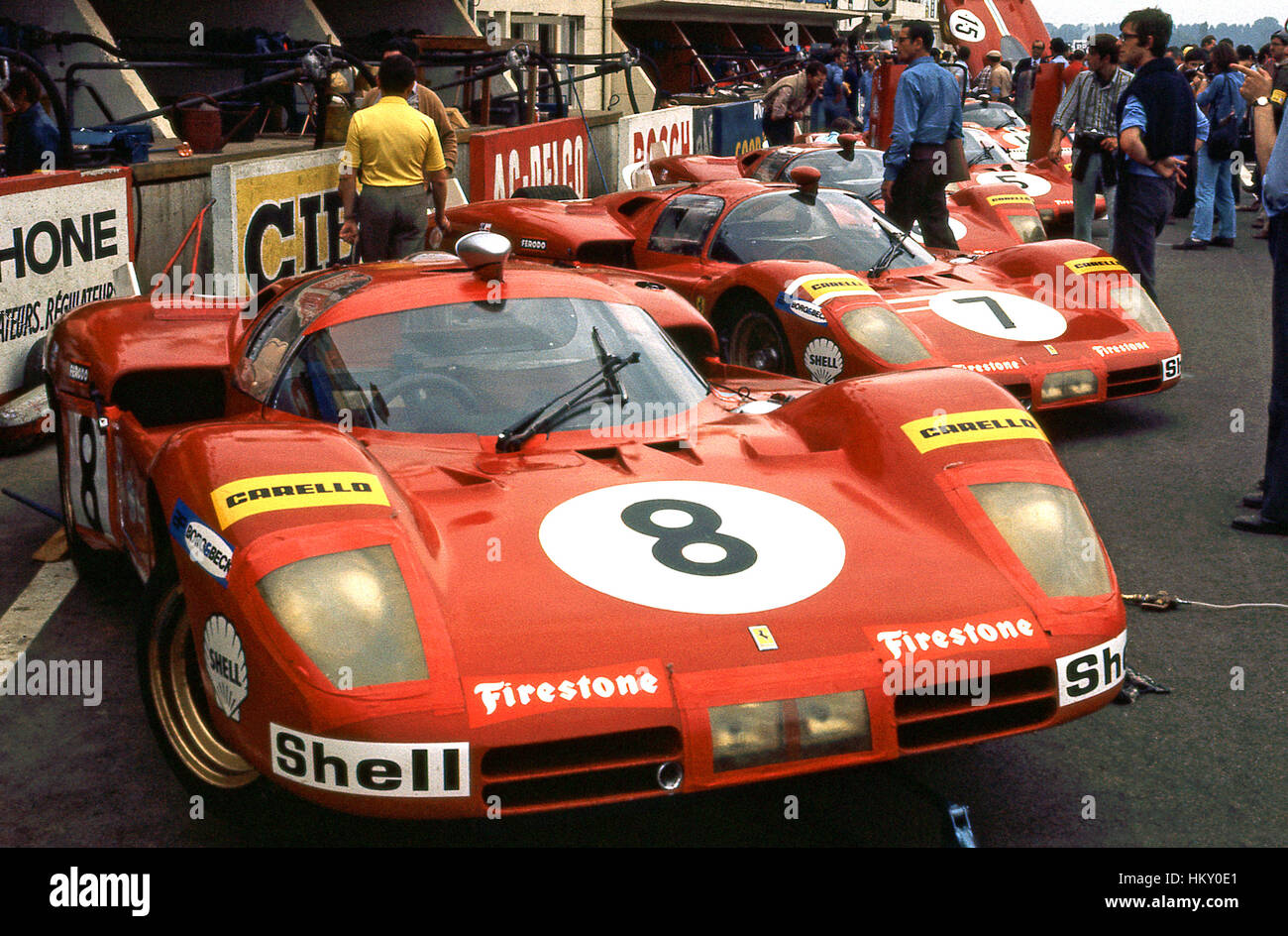 1970 Ferrari 512Ss Pits Apron Le Mans 24 Hours GG Stock Photo