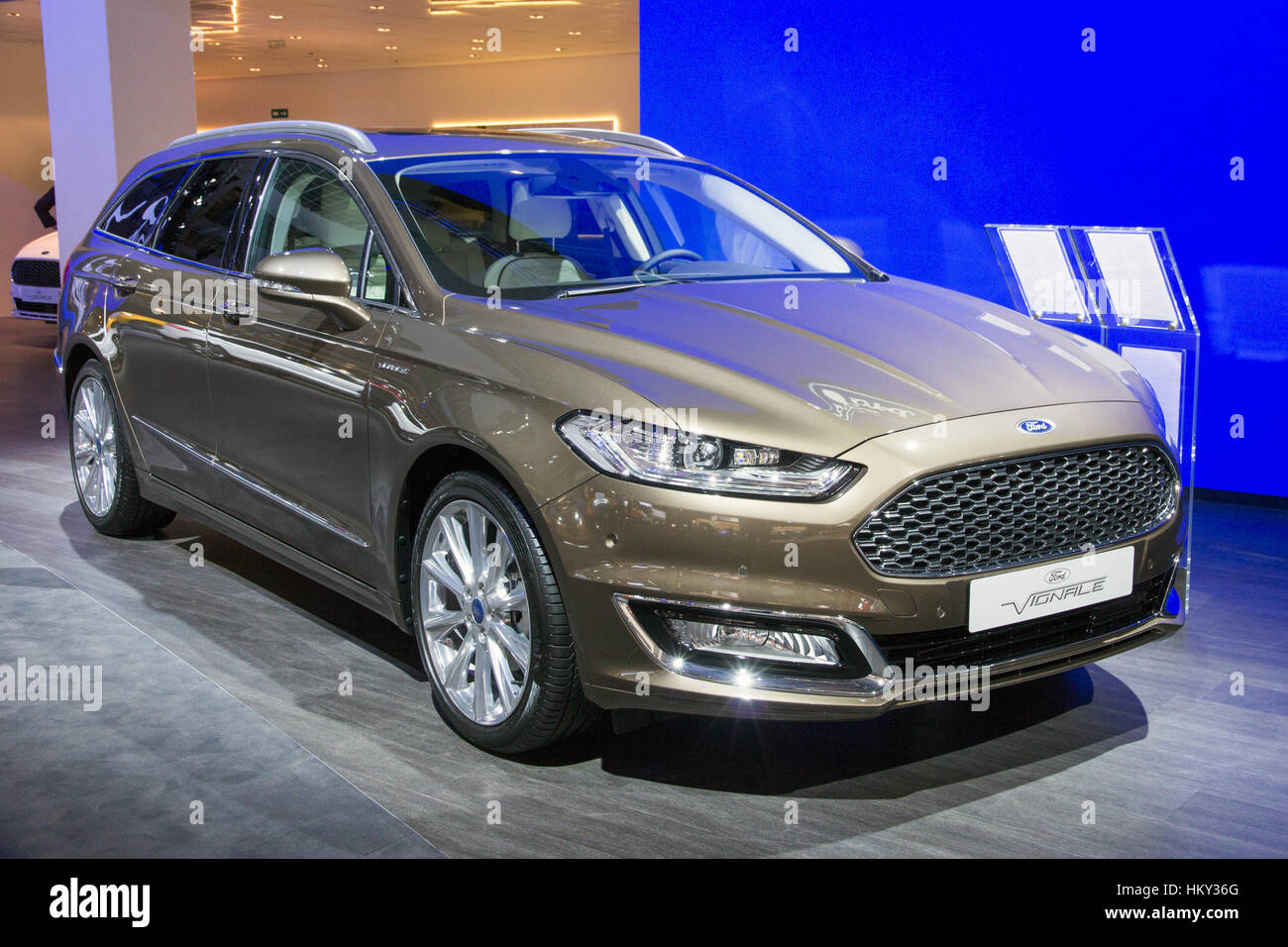 Brussels, Belgium, Jan 2019 white Ford Mondeo Station Wagon Hybrid,  Brussels Motor Show, 4th gen, Mk5, large family car produced by Ford Motor  Company Stock Photo - Alamy