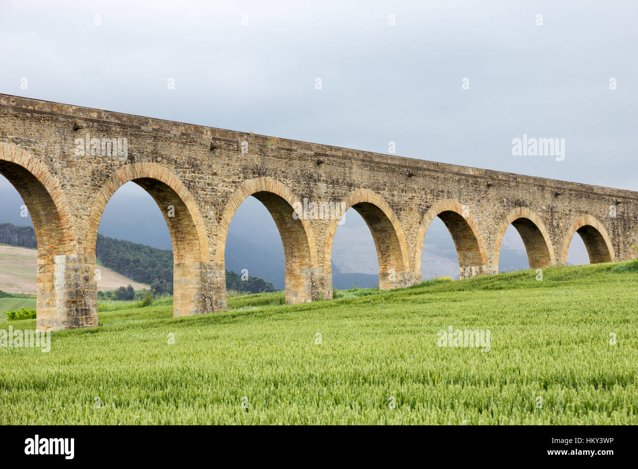 Acueducto de Noain near Pamplona city, Navarra, Spain Stock Photo Alamy
