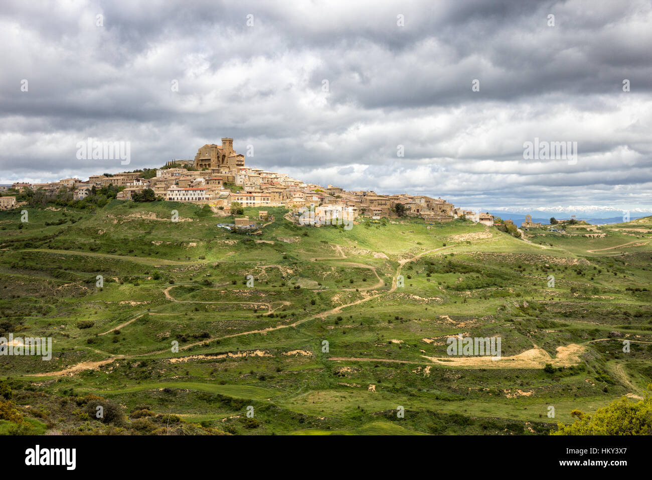 View on the town Ujue and it's 12th century fortified church in Navarre, Spain Stock Photo